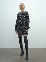 Długi sweter AKEP z żakardu w cętki Akep