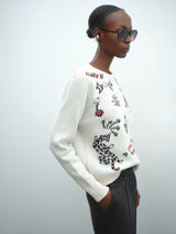 Sweter AKEP z okrągłym dekoltem i haftem Magnific Boutique