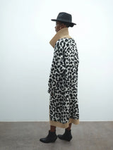 Płaszcz AKEP z dzianiny w cętki Akep