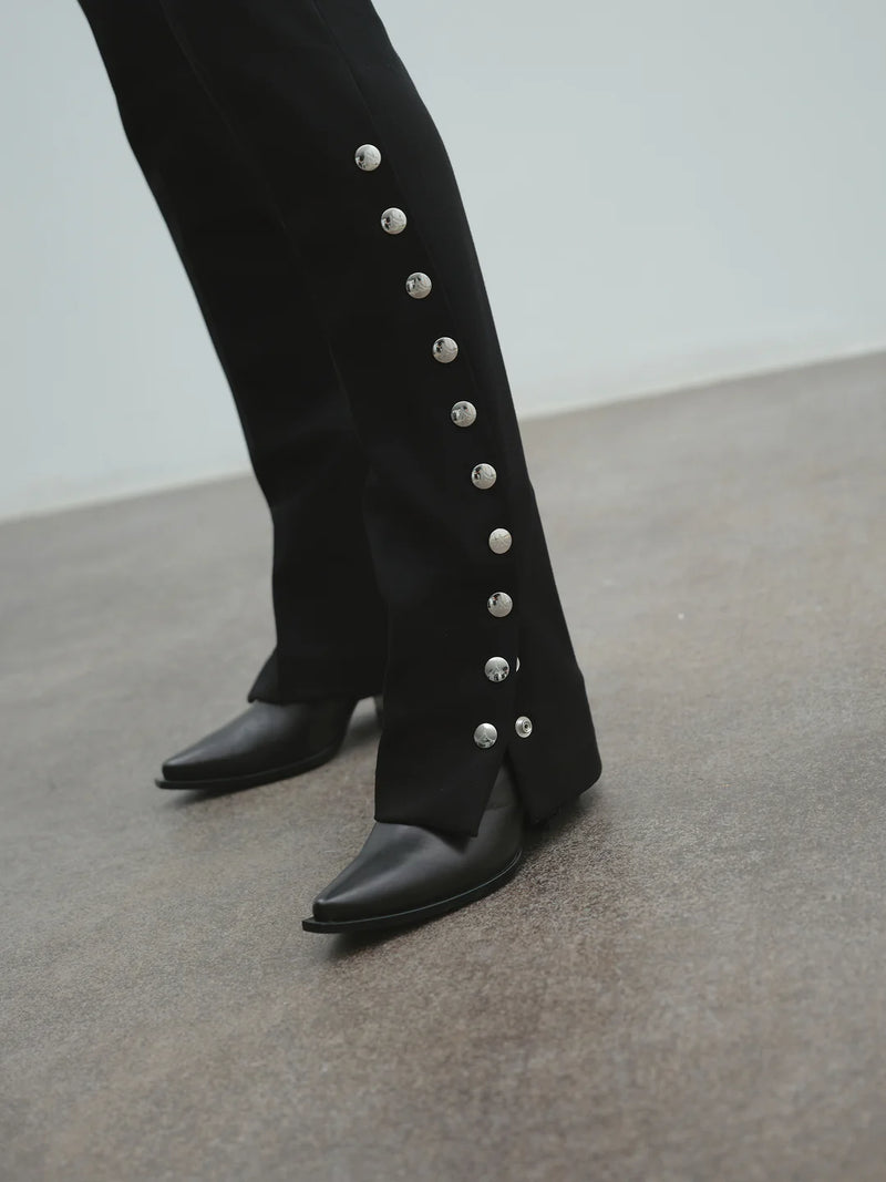 Legginsy AKEP ze ściegiem mediolańskim i rozcięciami Magnific Boutique