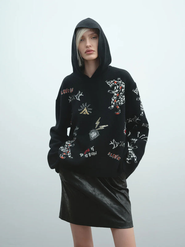 Sweter z kapturem i haftem AKEP